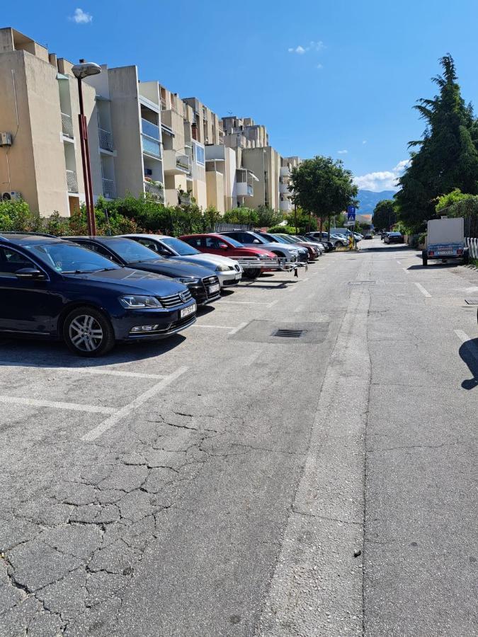 Trstenik Central سبليت المظهر الخارجي الصورة